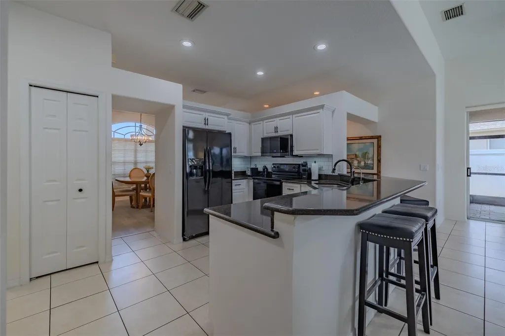 1617 Vistoso Lane Sun City Center FL 33573