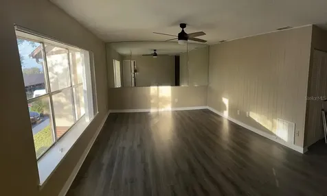 5425 Hansel Avenue Orlando FL 32809