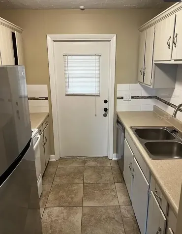 5425 Hansel Avenue Orlando FL 32809