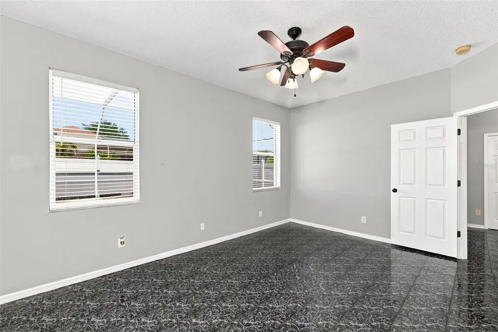 514 Greg Street Valrico FL 33594