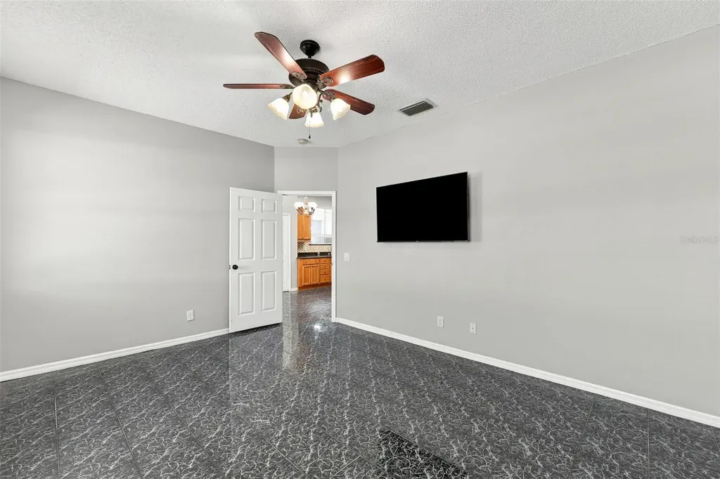 514 Greg Street Valrico FL 33594