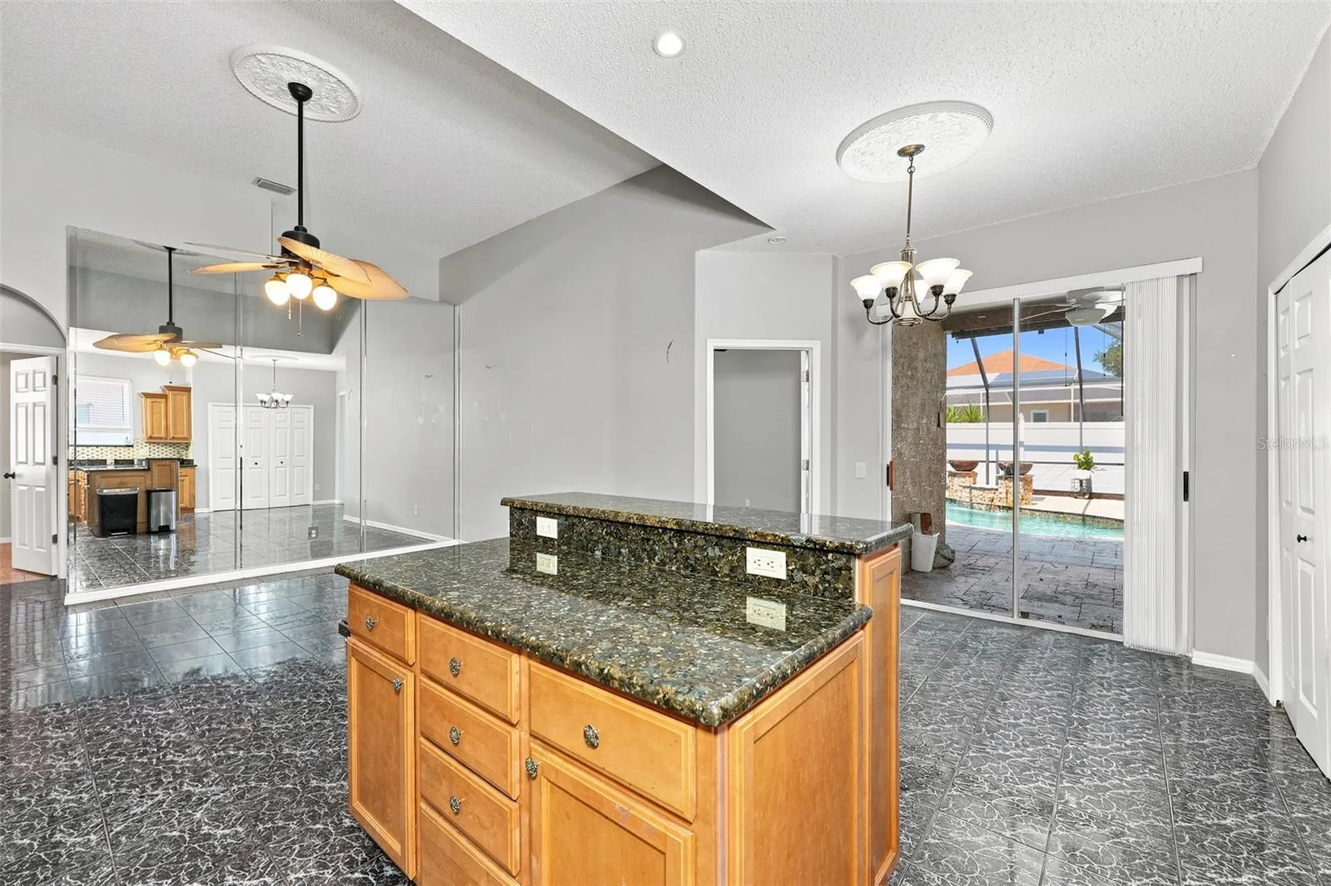 514 Greg Street Valrico FL 33594