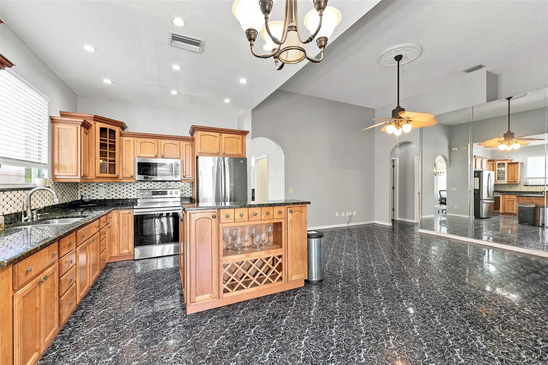514 Greg Street Valrico FL 33594