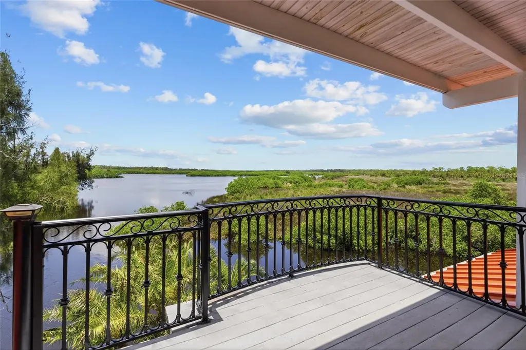 10007 Tamiami Trail S North Port FL 34287