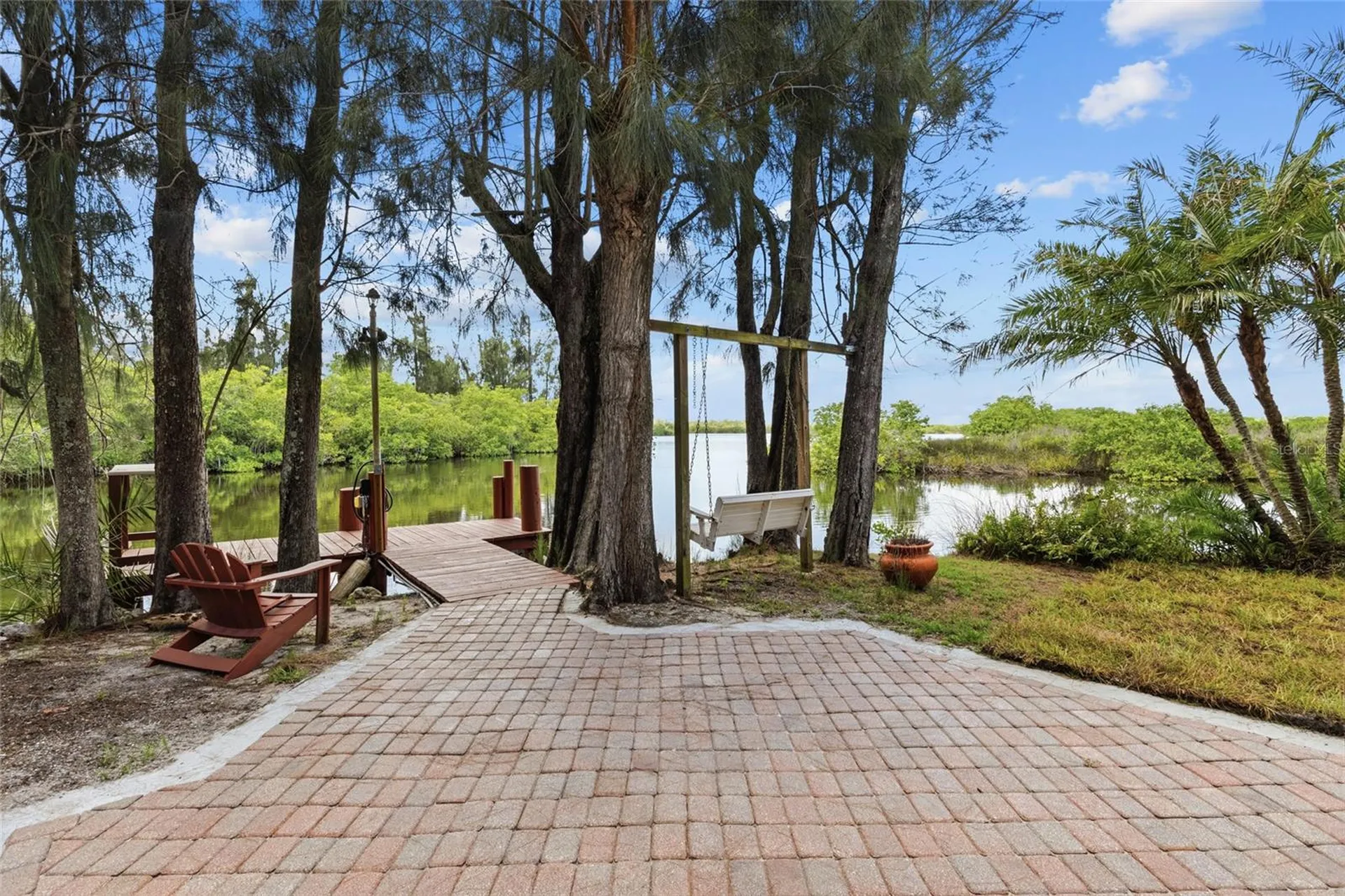 10007 Tamiami Trail S North Port FL 34287