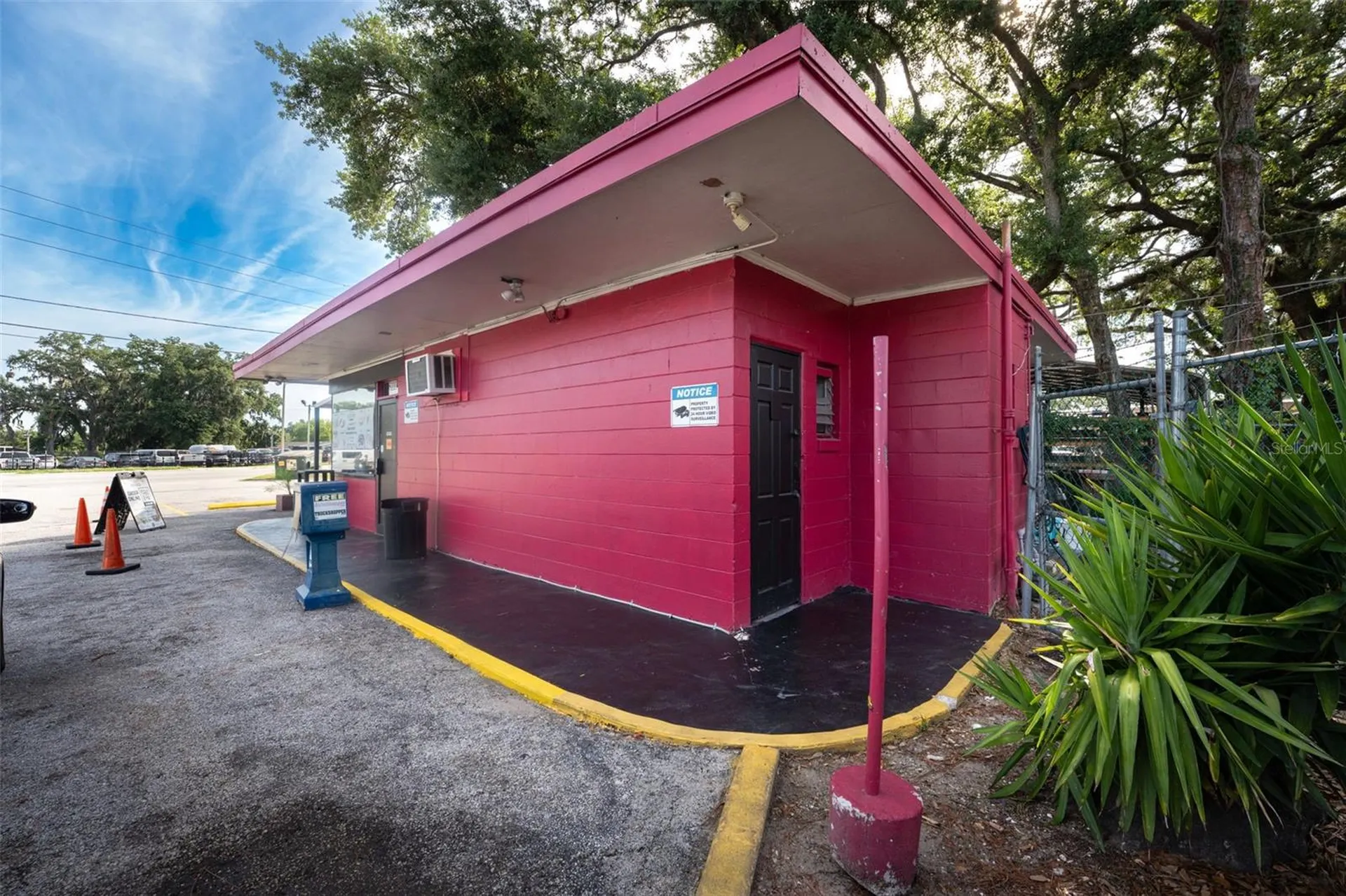5220 Old Winter Garden Road Orlando FL 32811