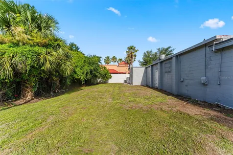 5220 Old Winter Garden Road Orlando FL 32811