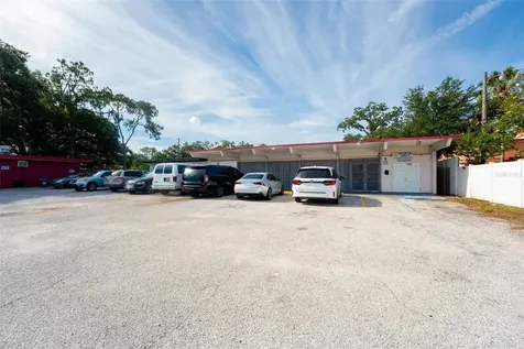 5220 Old Winter Garden Road Orlando FL 32811