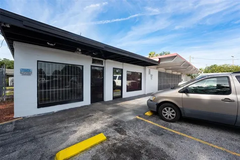 5220 Old Winter Garden Road Orlando FL 32811