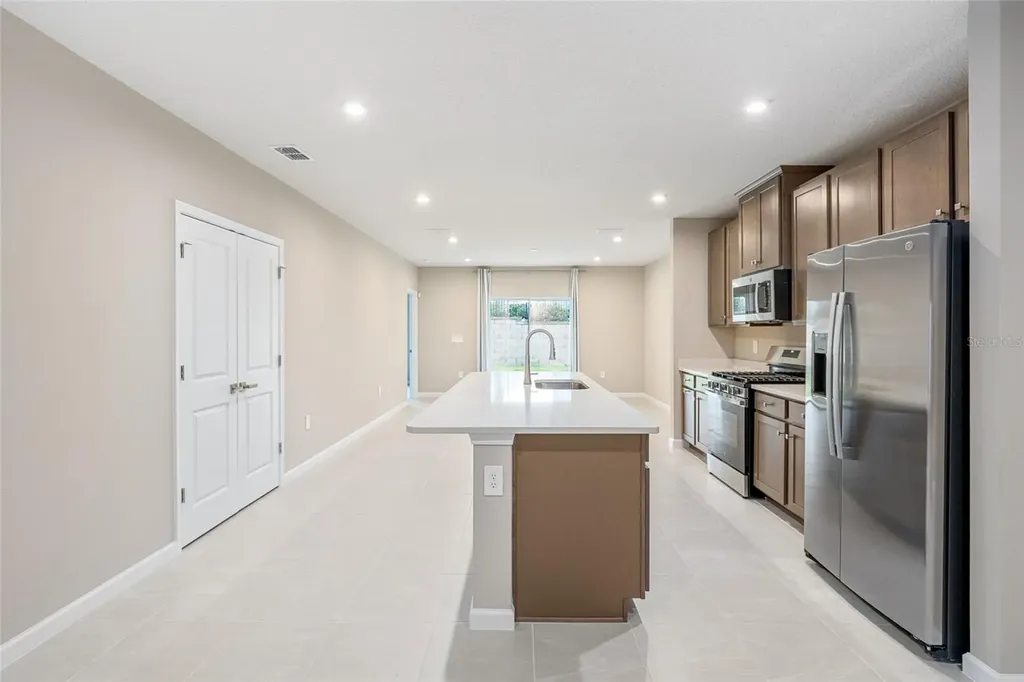 1183 Turtle Island Road Lady Lake FL 32159