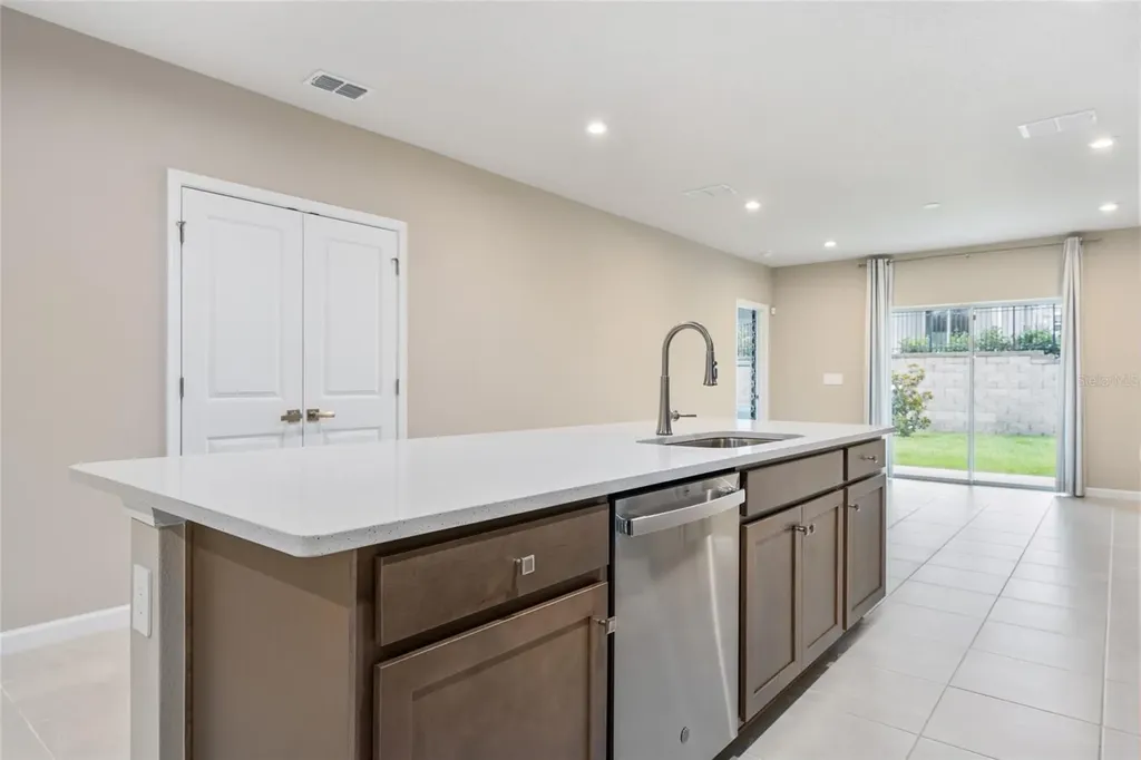 1183 Turtle Island Road Lady Lake FL 32159