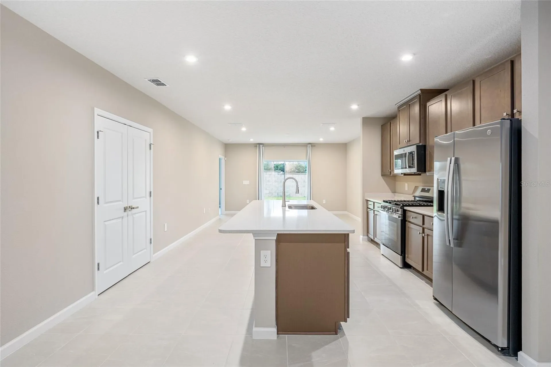 1183 Turtle Island Road Lady Lake FL 32159