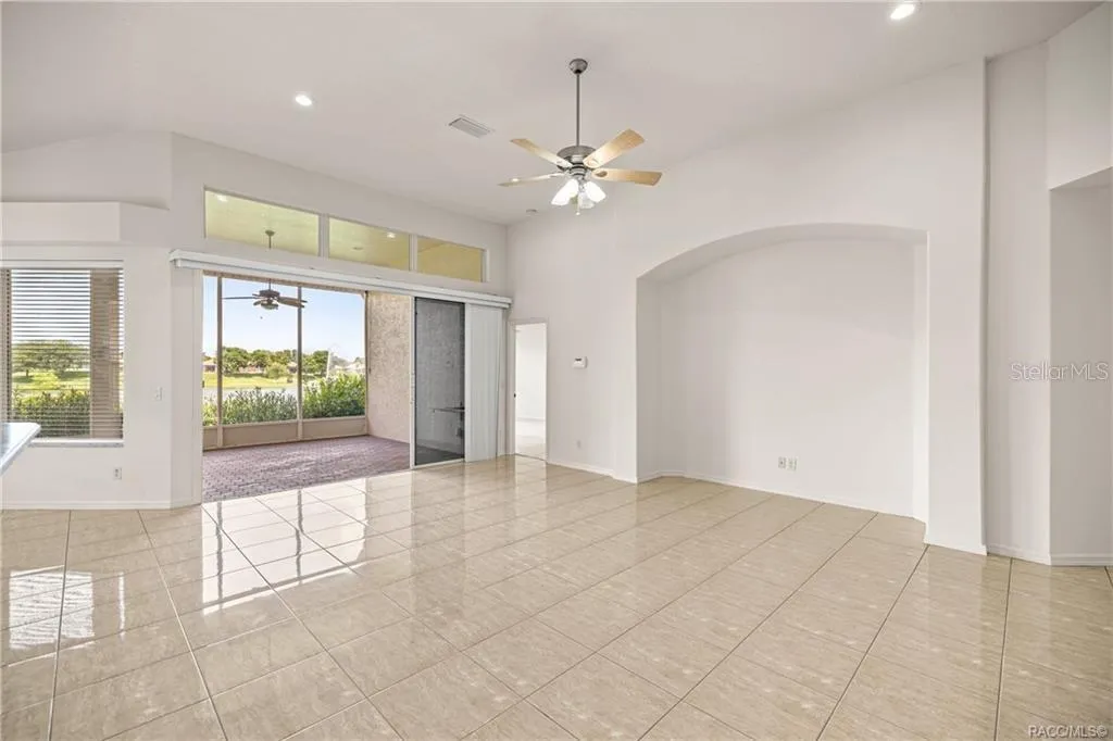 1328 W Diamond Shore Loop Hernando FL 34442