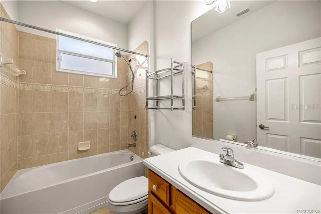1328 W Diamond Shore Loop Hernando FL 34442
