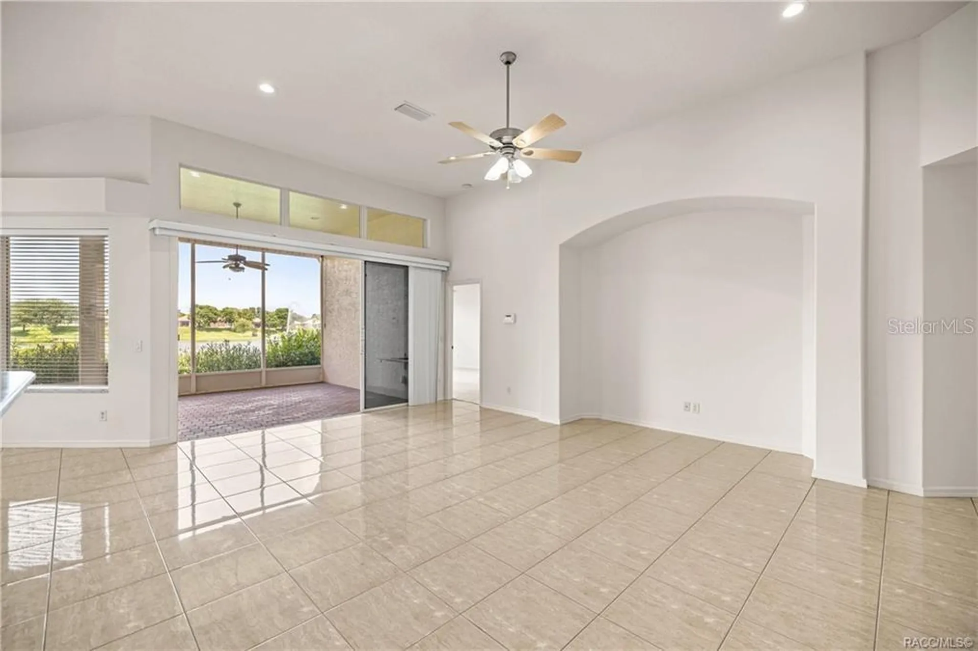 1328 W Diamond Shore Loop Hernando FL 34442
