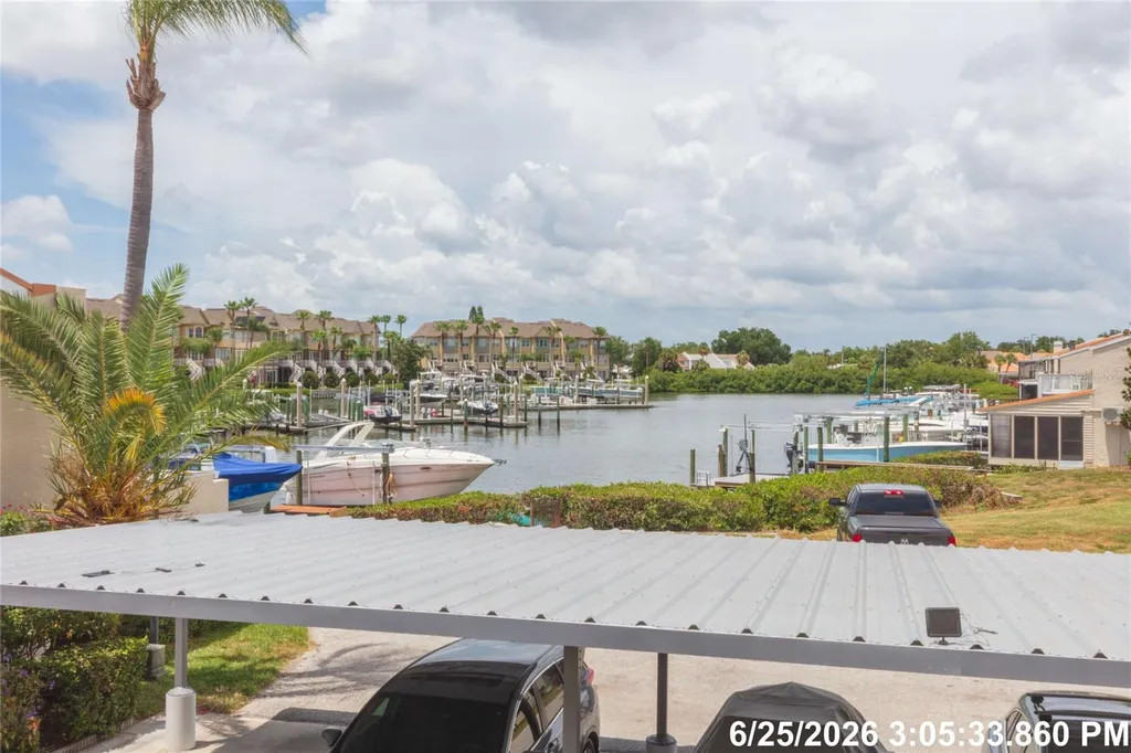 4207 Fogcutter Court Tampa FL 33615