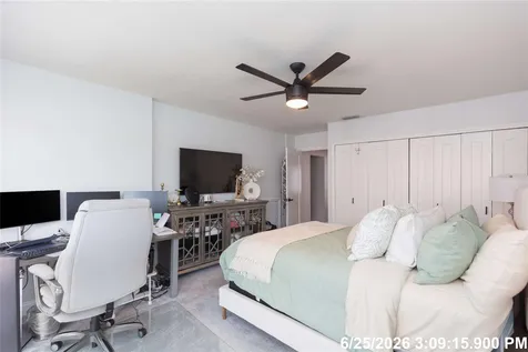 4207 Fogcutter Court Tampa FL 33615