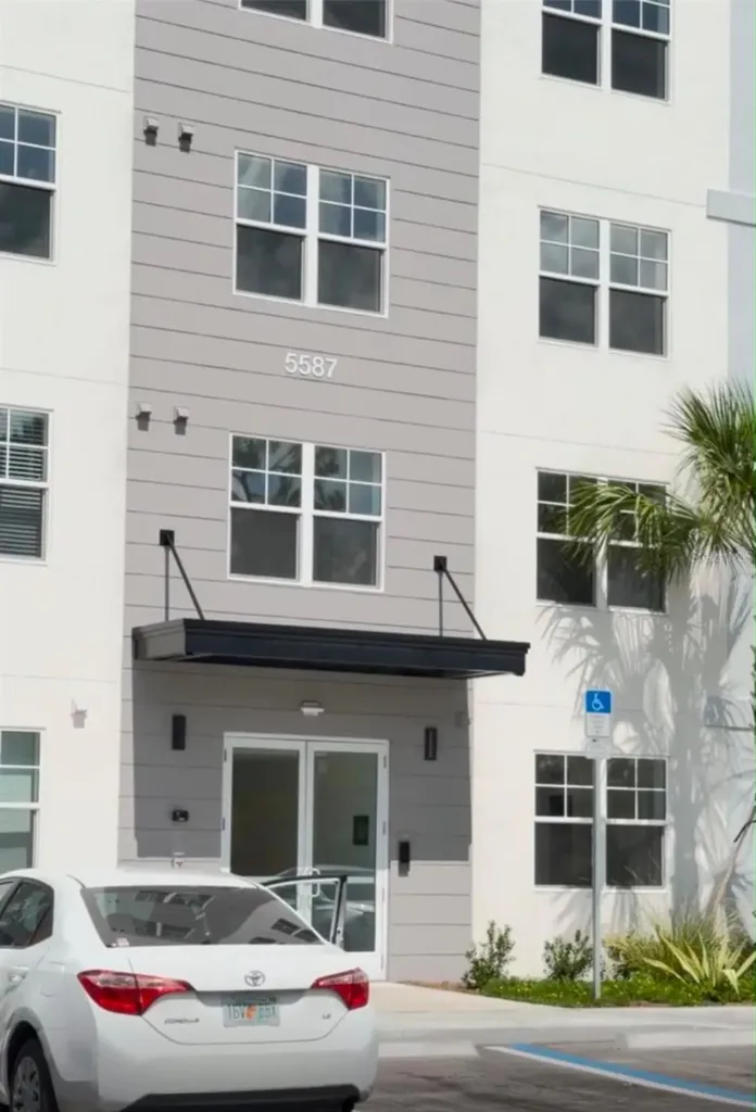 5587 Millenia Park Boulevard Orlando FL 32839