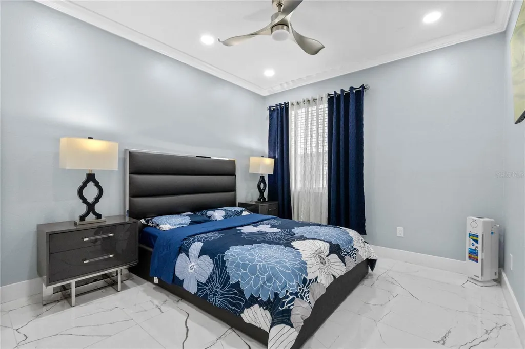 6607 Whispering Pines Road Orlando FL 32824
