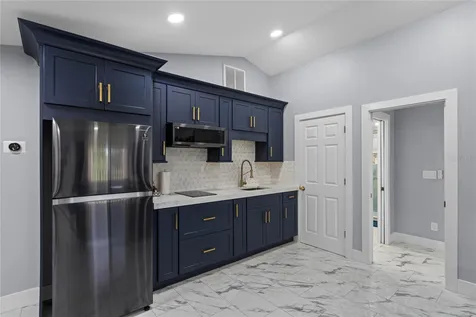 6607 Whispering Pines Road Orlando FL 32824