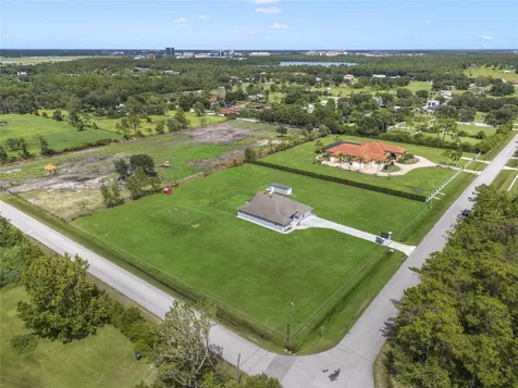 6607 Whispering Pines Road Orlando FL 32824