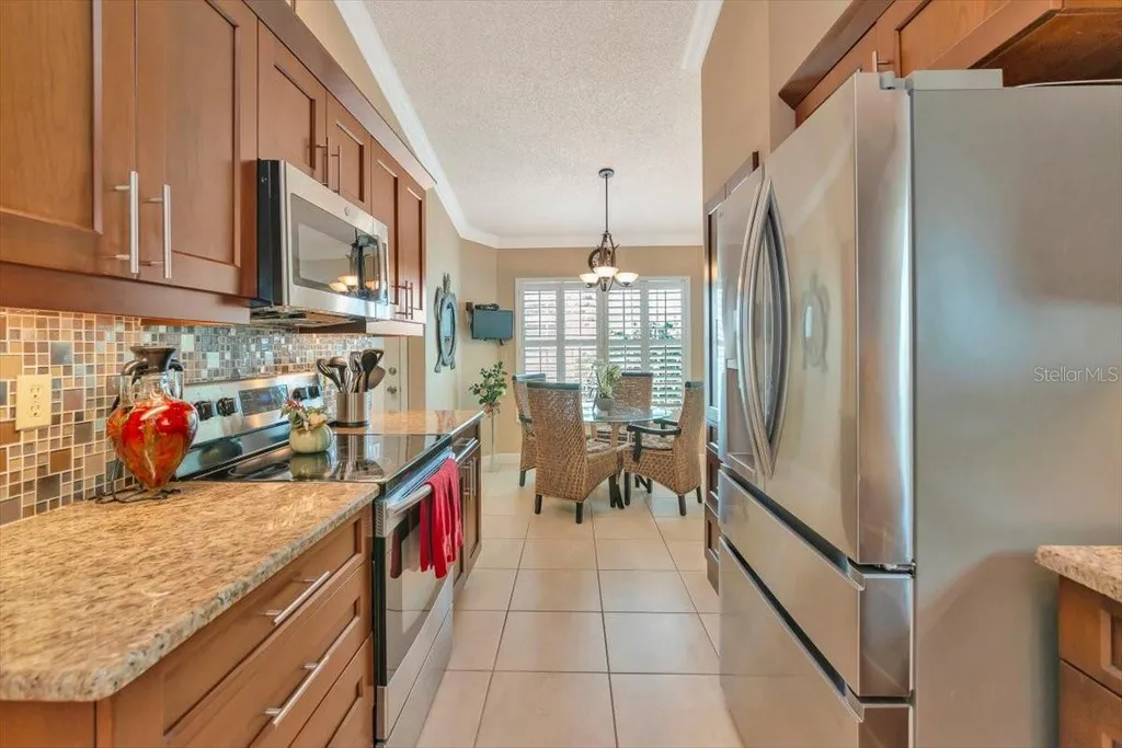 1240 Spoonbill Landings Circle Bradenton FL 34209