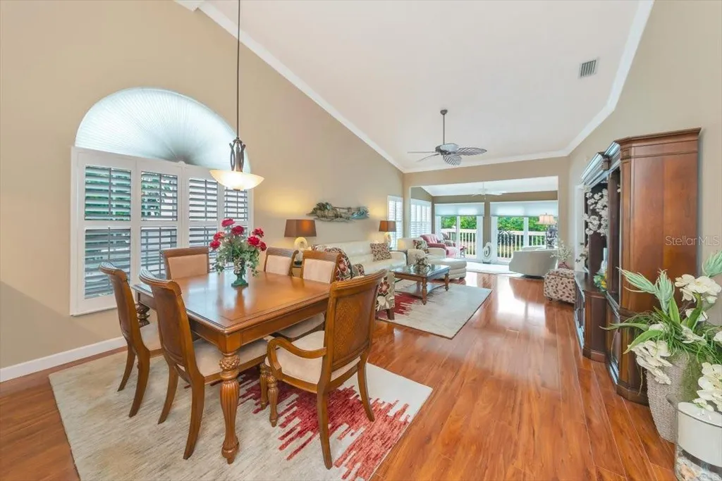 1240 Spoonbill Landings Circle Bradenton FL 34209