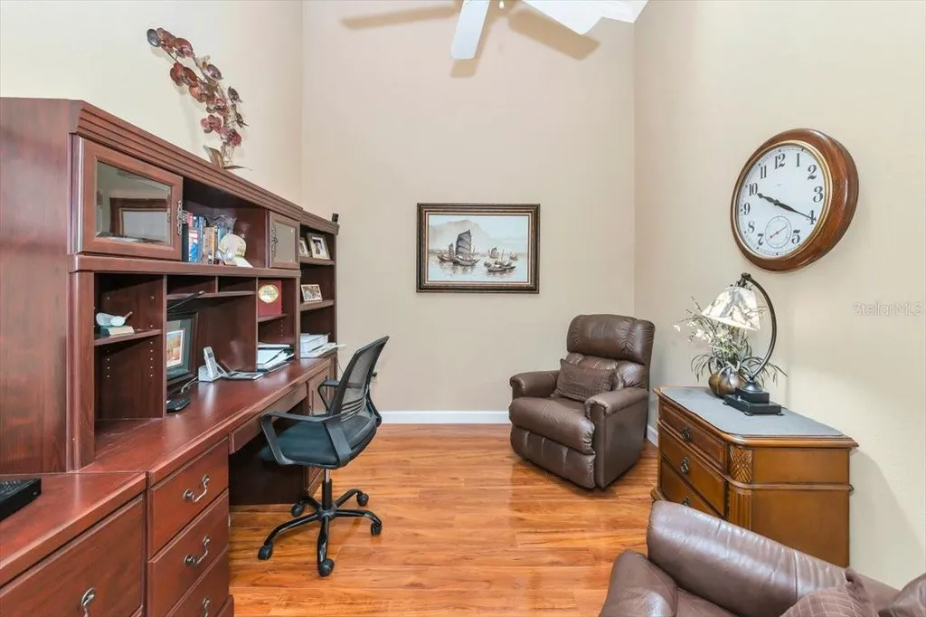 1240 Spoonbill Landings Circle Bradenton FL 34209
