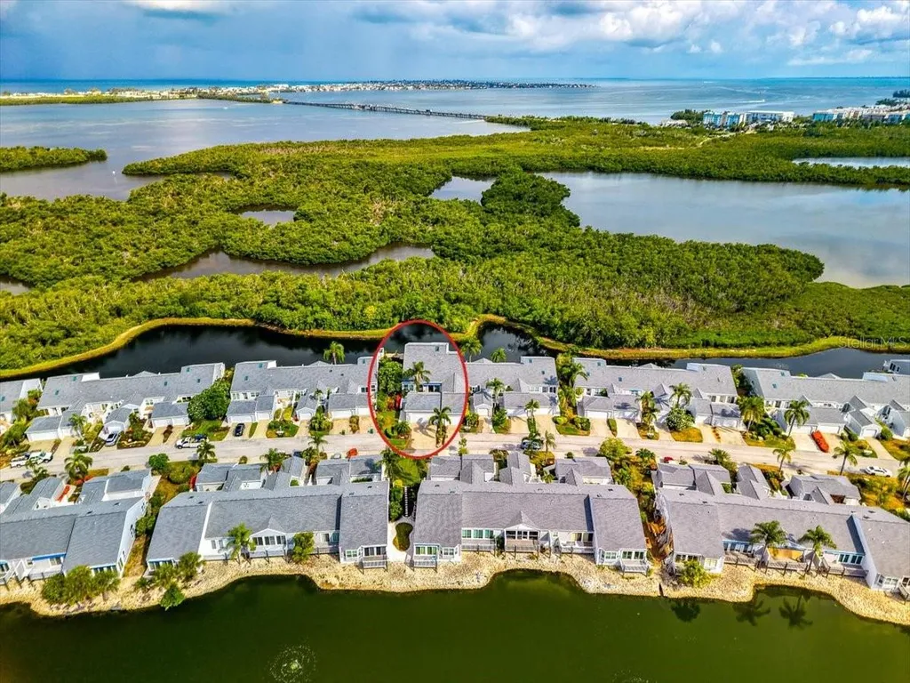 1240 Spoonbill Landings Circle Bradenton FL 34209
