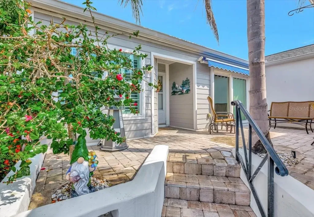 1240 Spoonbill Landings Circle Bradenton FL 34209