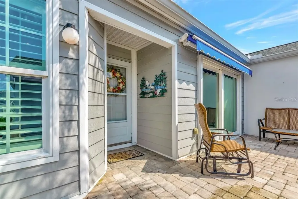 1240 Spoonbill Landings Circle Bradenton FL 34209