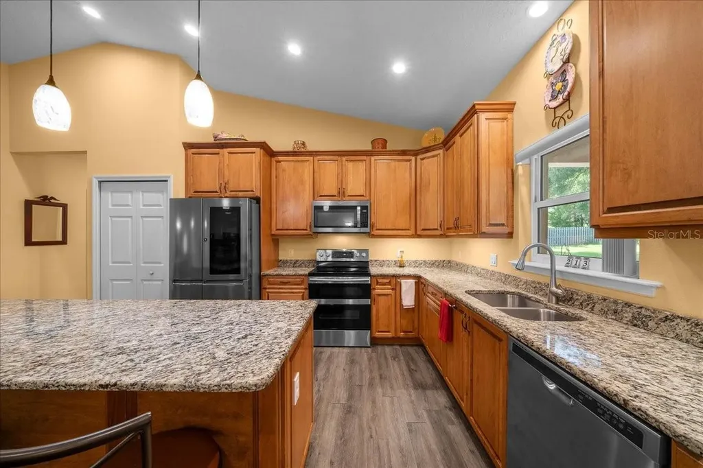 213 Grand Avenue Deland FL 32720