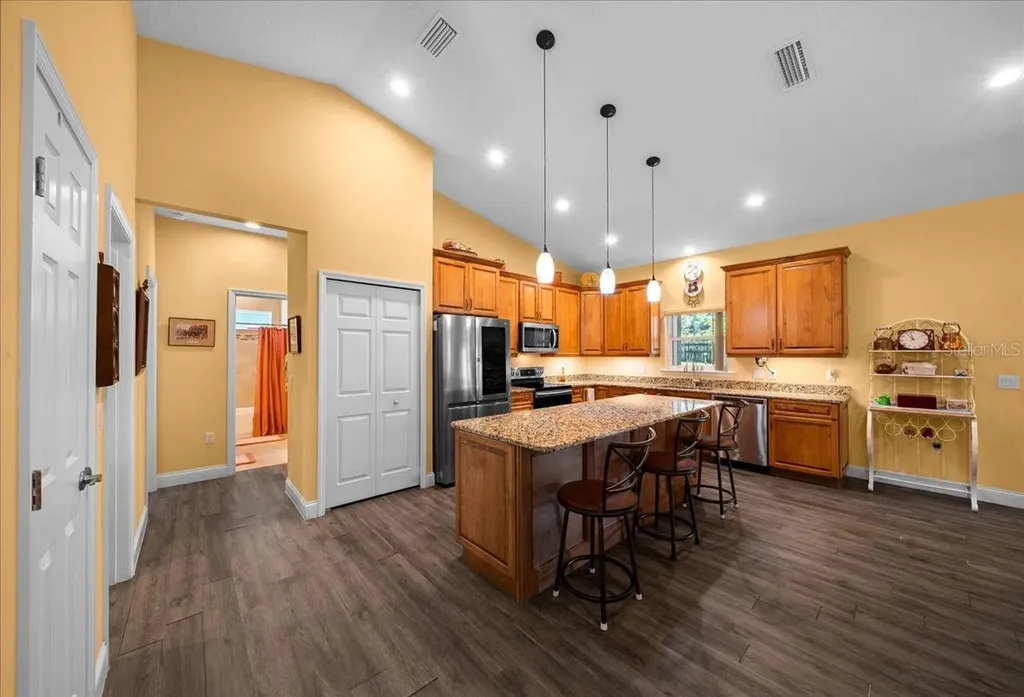 213 Grand Avenue Deland FL 32720