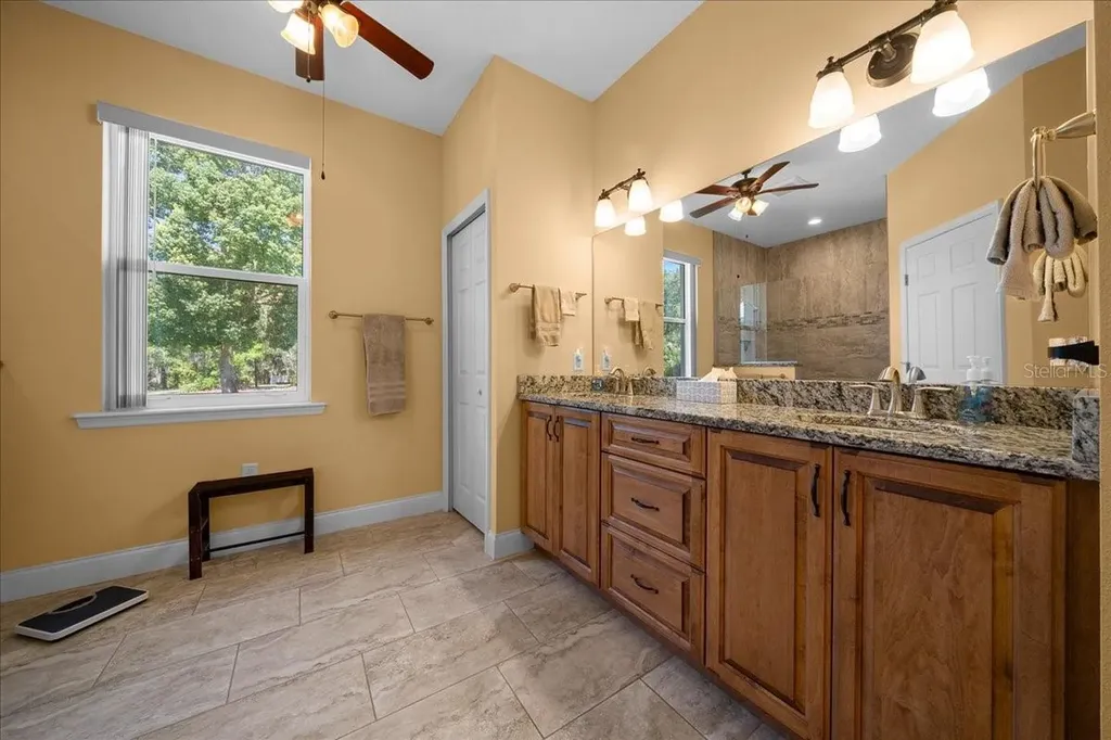 213 Grand Avenue Deland FL 32720