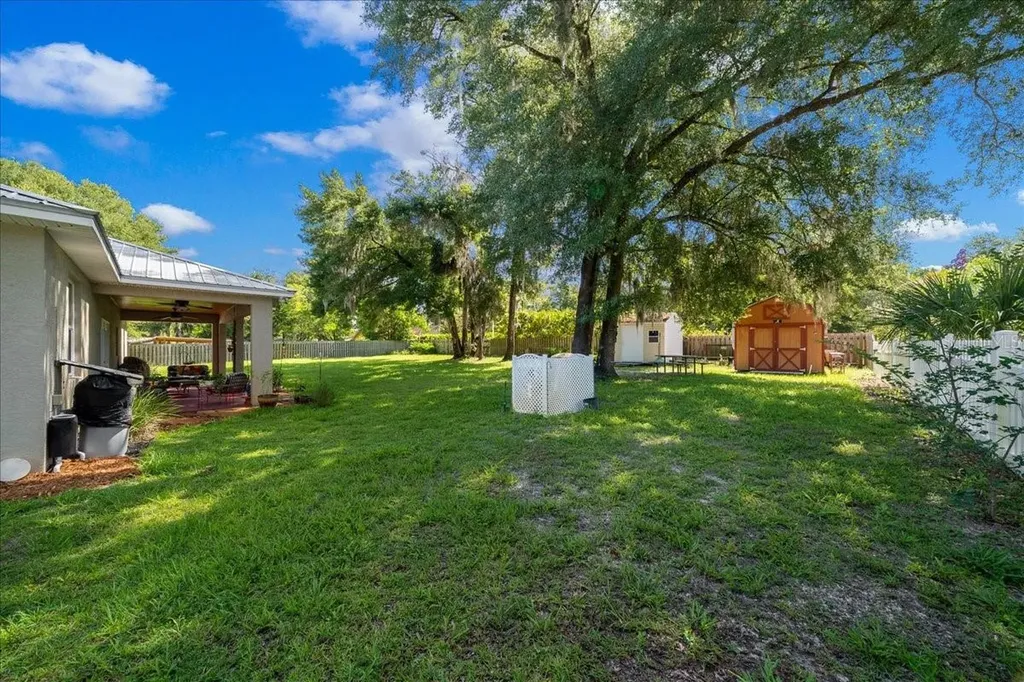 213 Grand Avenue Deland FL 32720