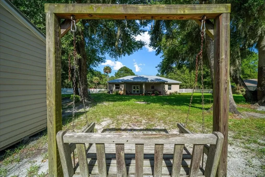 213 Grand Avenue Deland FL 32720