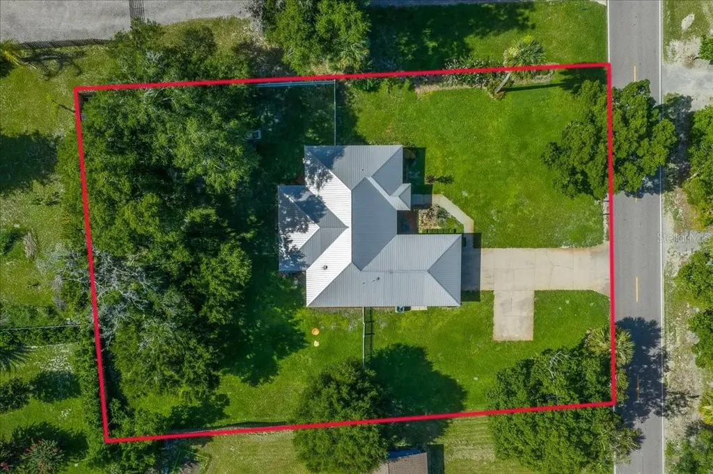 213 Grand Avenue Deland FL 32720