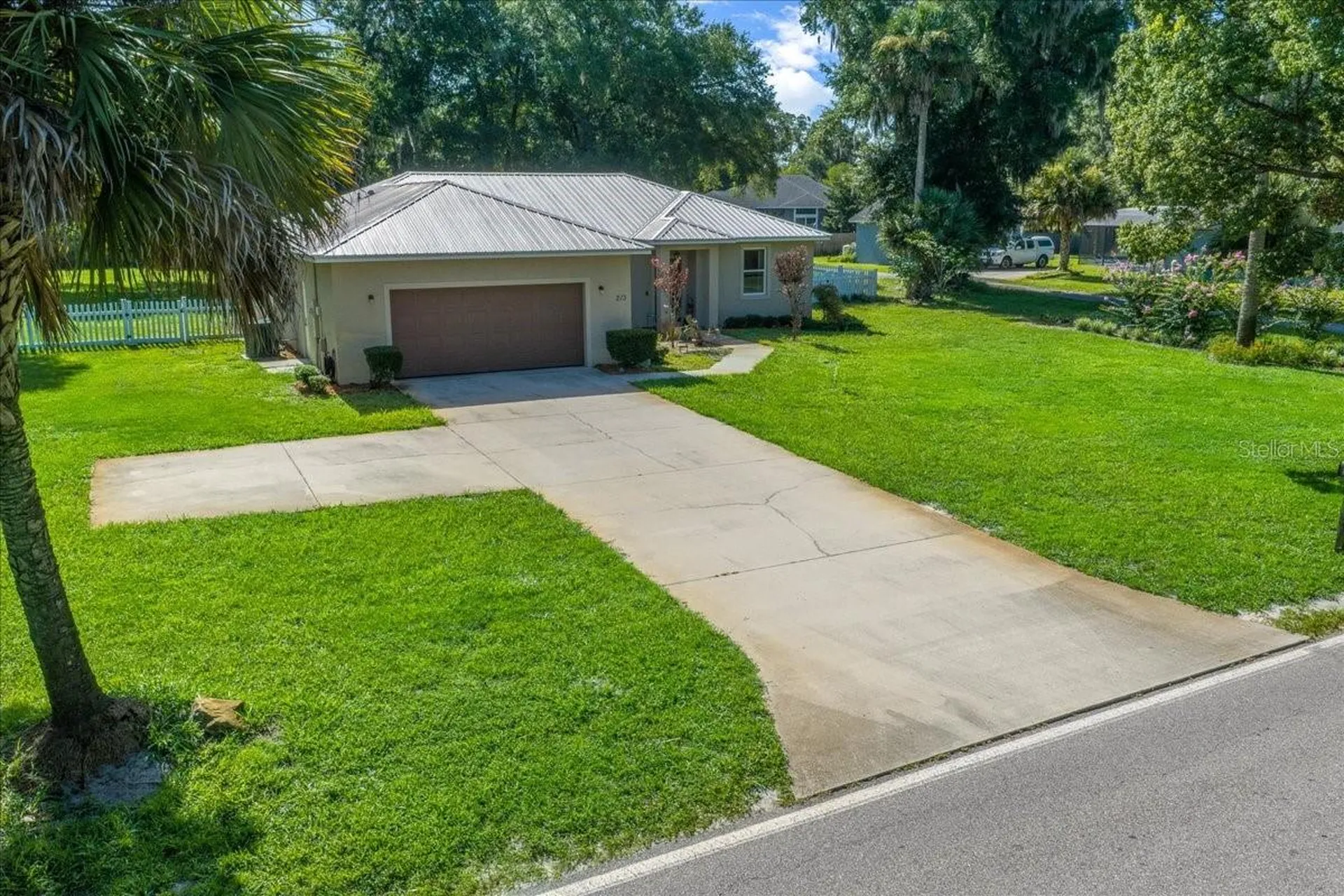213 Grand Avenue Deland FL 32720
