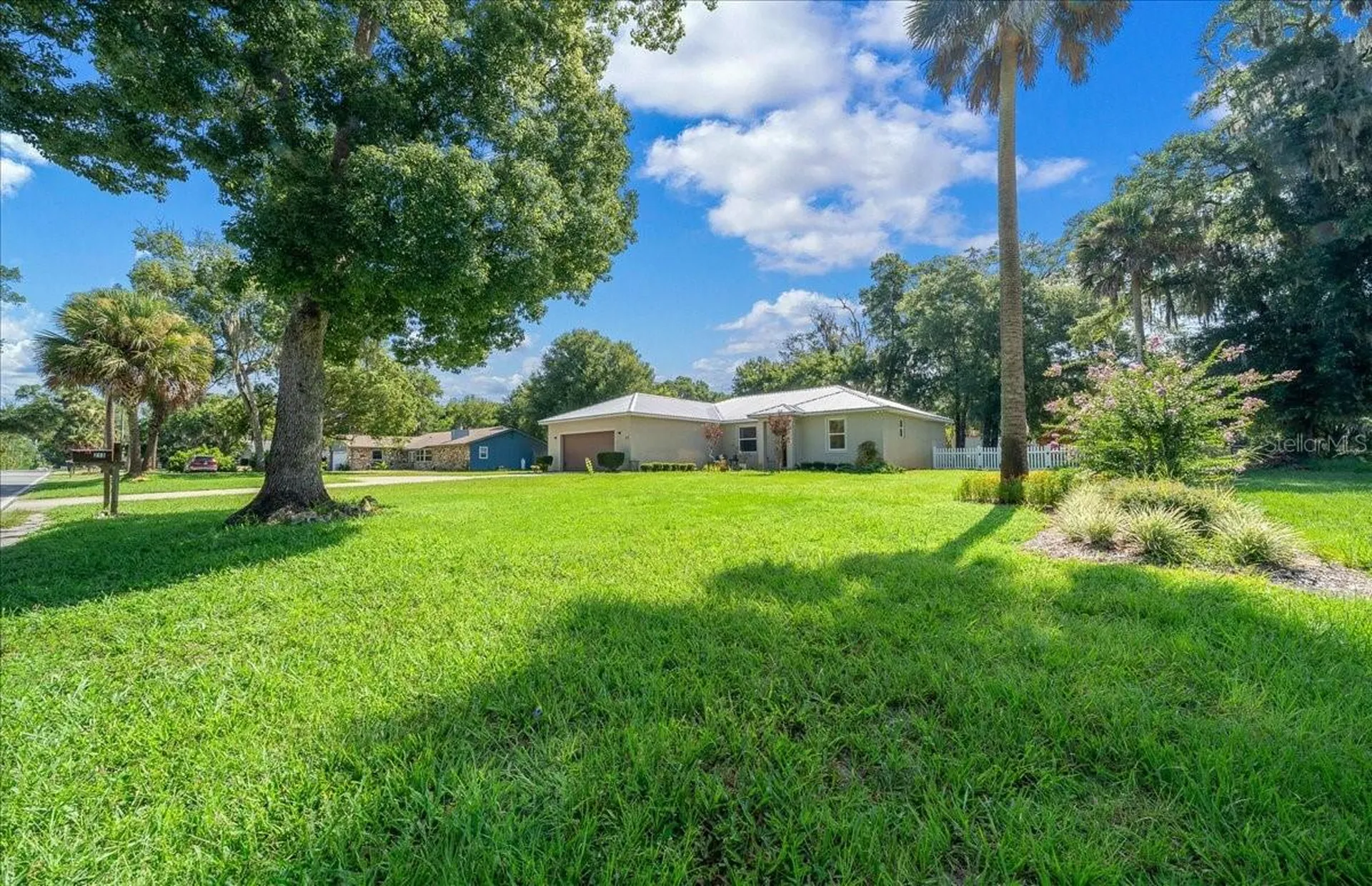 213 Grand Avenue Deland FL 32720