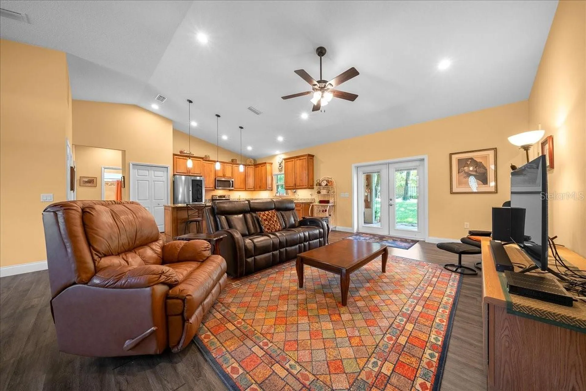 213 Grand Avenue Deland FL 32720