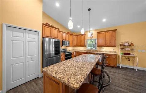 213 Grand Avenue Deland FL 32720