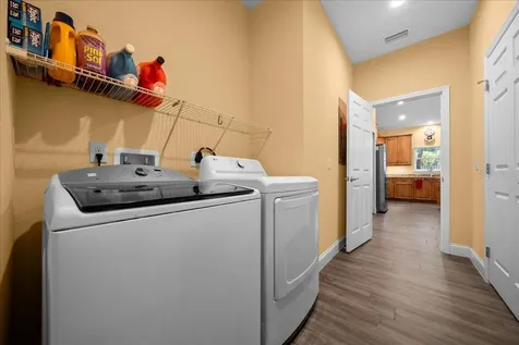 213 Grand Avenue Deland FL 32720