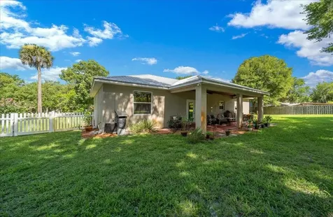 213 Grand Avenue Deland FL 32720