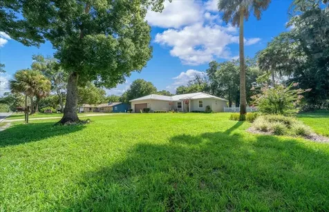 213 Grand Avenue Deland FL 32720