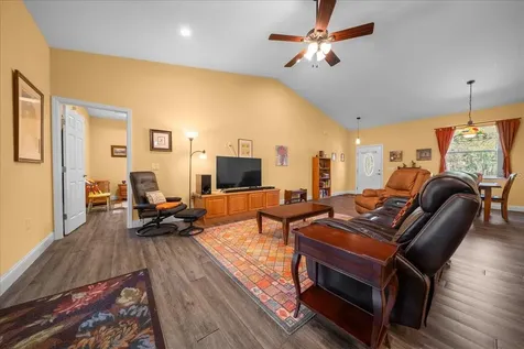 213 Grand Avenue Deland FL 32720