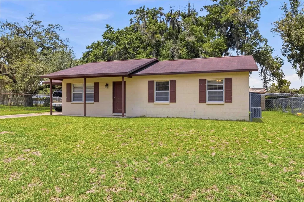 2113 Oakview Lane Plant City FL 33566