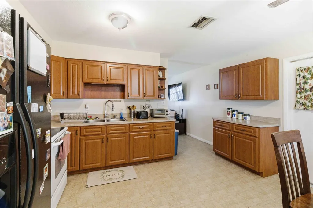 2113 Oakview Lane Plant City FL 33566