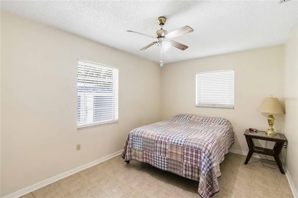 2113 Oakview Lane Plant City FL 33566