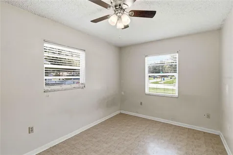 2113 Oakview Lane Plant City FL 33566