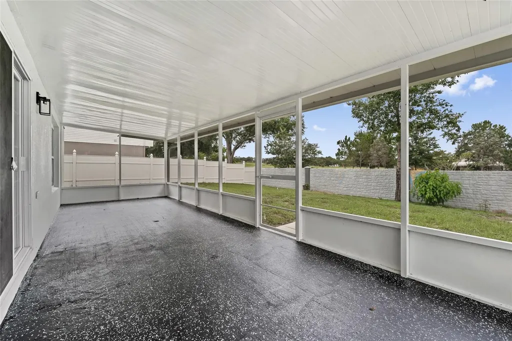 2960 White Magnolia Loop Clermont FL 34711